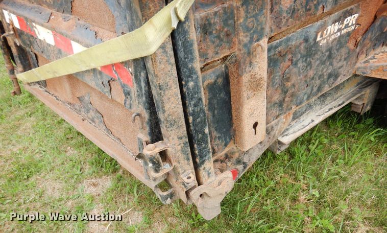 image for item MF9743 2015 PJ Trailers  dump trailer