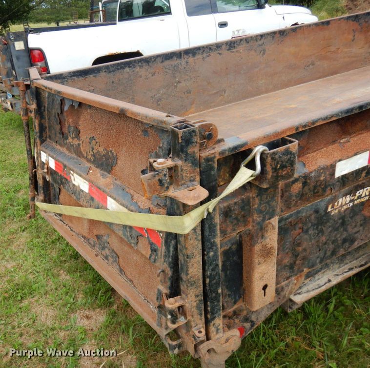 image for item MF9743 2015 PJ Trailers  dump trailer