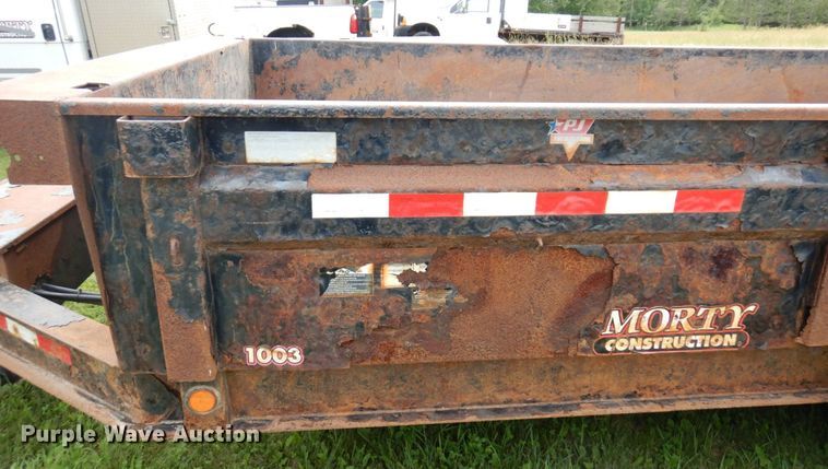 image for item MF9743 2015 PJ Trailers  dump trailer