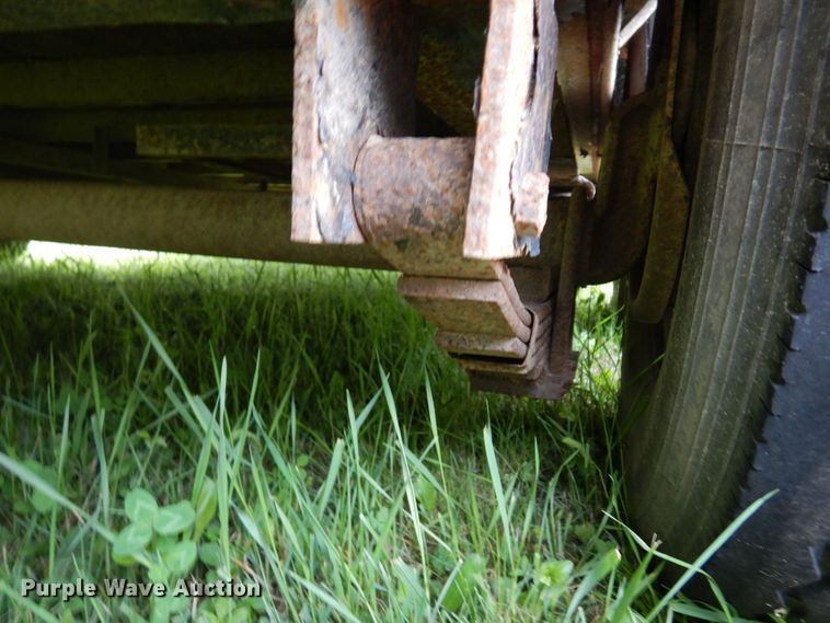 image for item MF9743 2015 PJ Trailers  dump trailer