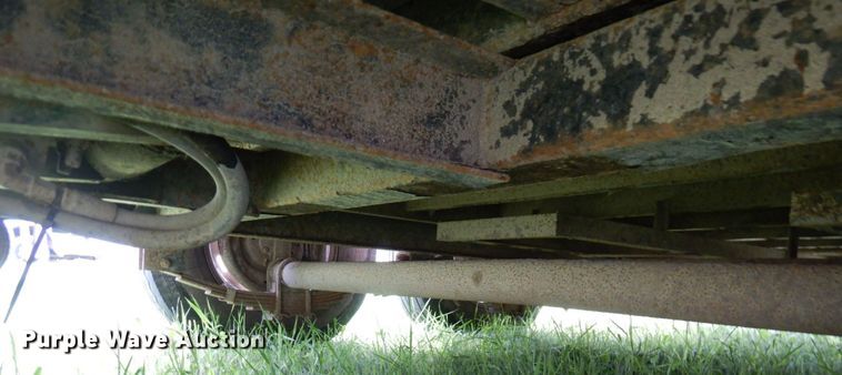 image for item MF9743 2015 PJ Trailers  dump trailer