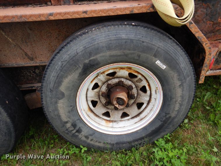 image for item MF9743 2015 PJ Trailers  dump trailer