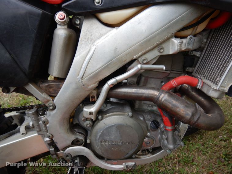 image for item MF9744 2004 Honda CRF450R  motorcycle