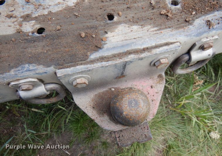 image for item MF9757 2006 Ford E350  box truck