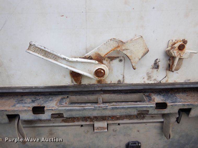 image for item MF9757 2006 Ford E350  box truck