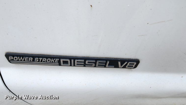 image for item MK9060 2003 Ford F550 Super Duty XL  flatbed truck