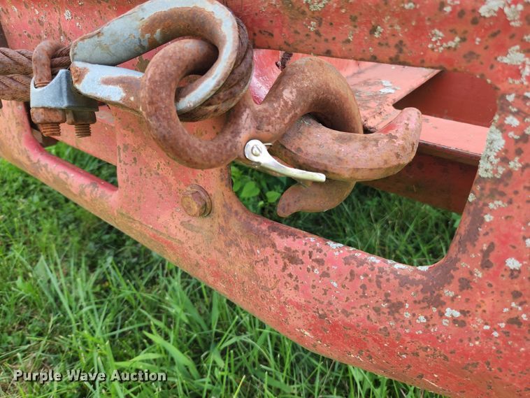 image for item MK9070 1992 Ford F700  flatbed truck