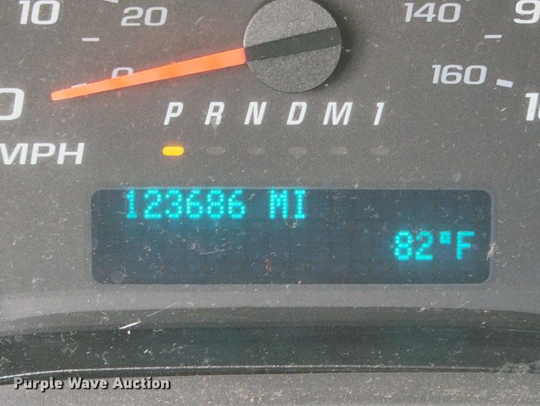 image for item MK9108 2016 Chevrolet Express G4500  van cab and chassis