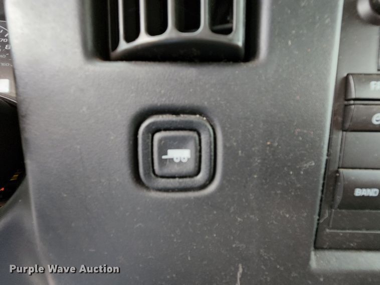 image for item MK9108 2016 Chevrolet Express G4500  van cab and chassis