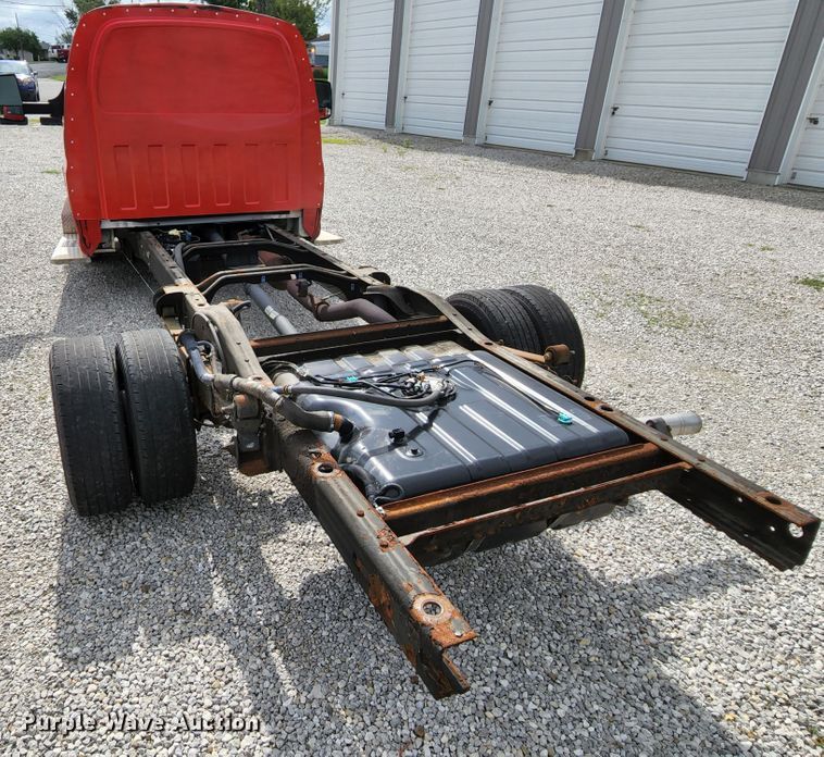 image for item MK9108 2016 Chevrolet Express G4500  van cab and chassis