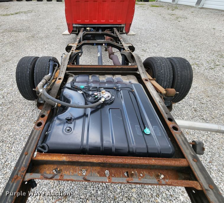 image for item MK9108 2016 Chevrolet Express G4500  van cab and chassis