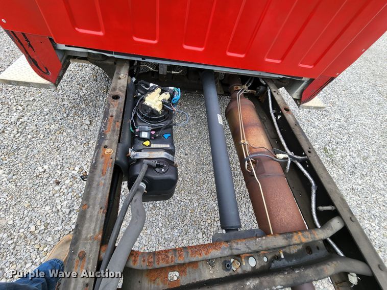 image for item MK9108 2016 Chevrolet Express G4500  van cab and chassis