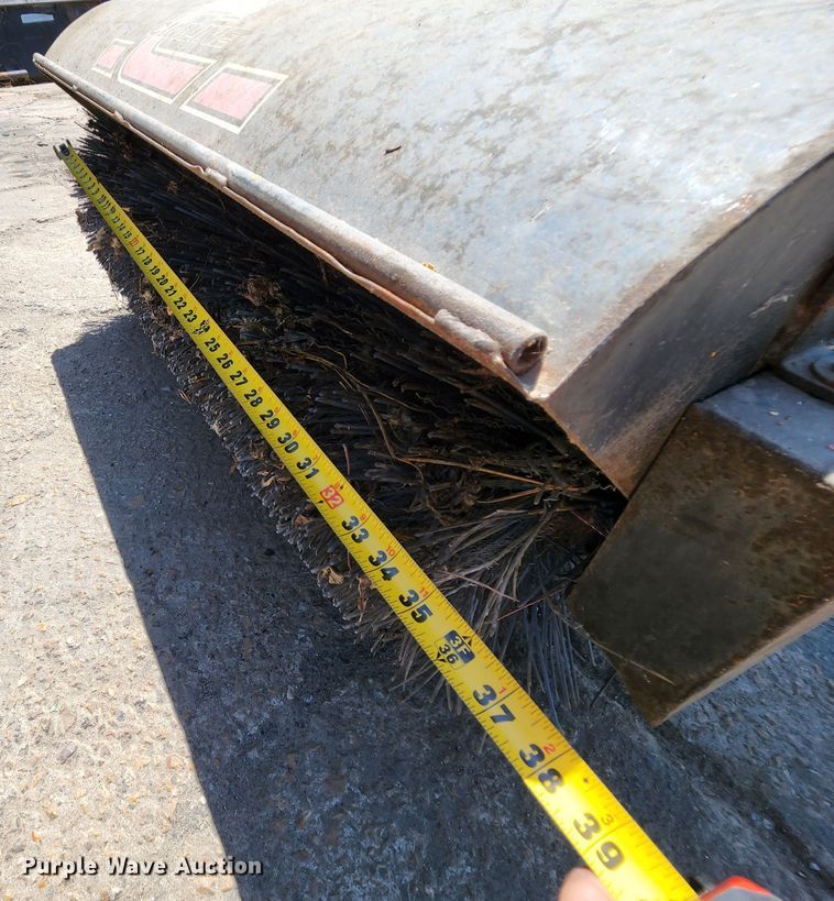 image for item MK9143 Cimline  sweeper