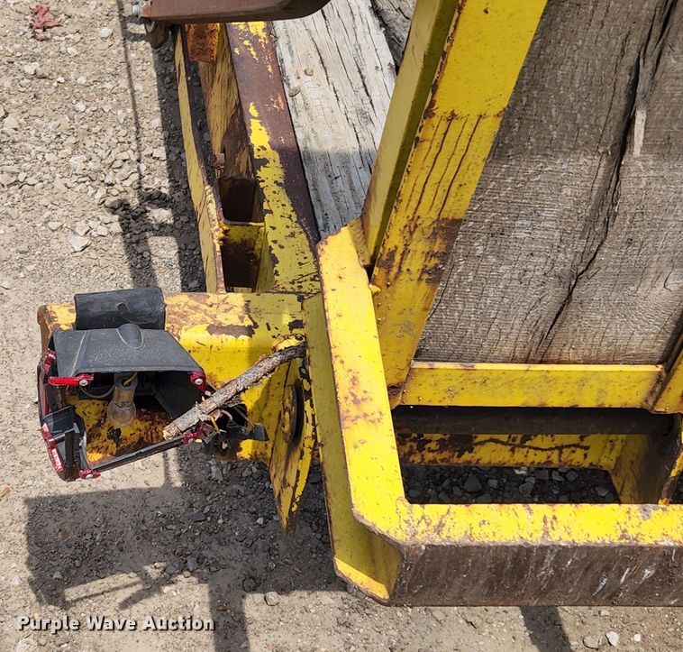 image for item MK9145 1993 Todd Geisert  equipment trailer