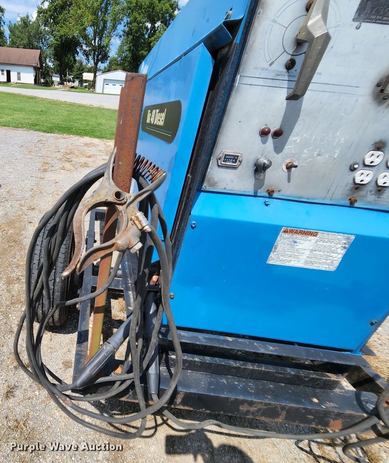 image for item MK9171 Miller Big 40  welder/generator