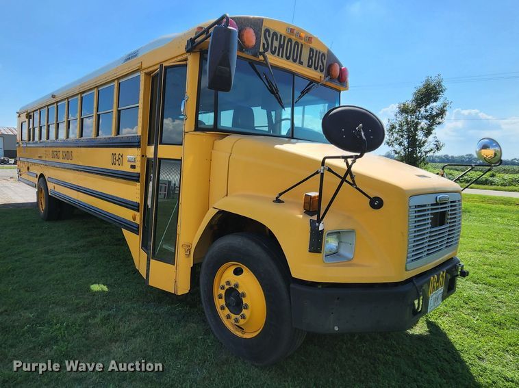 image for item MK9174 2005 Freightliner FS65  school bus