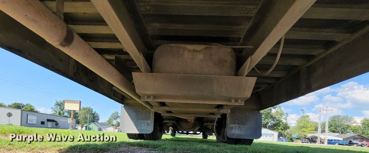 image for item MK9174 2005 Freightliner FS65  school bus