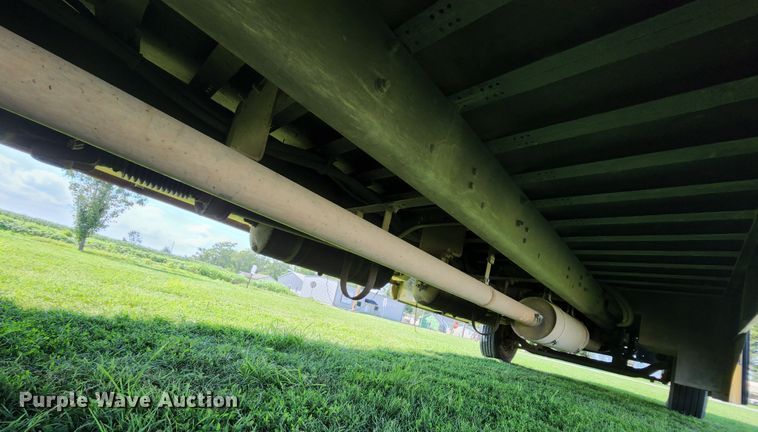 image for item MK9174 2005 Freightliner FS65  school bus