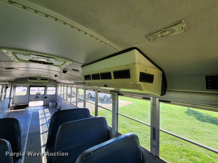 image for item MK9174 2005 Freightliner FS65  school bus