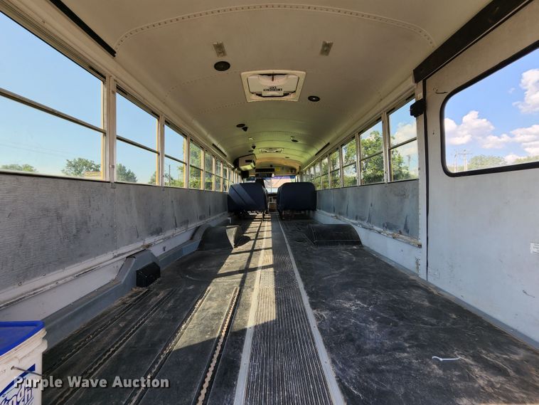 image for item MK9174 2005 Freightliner FS65  school bus