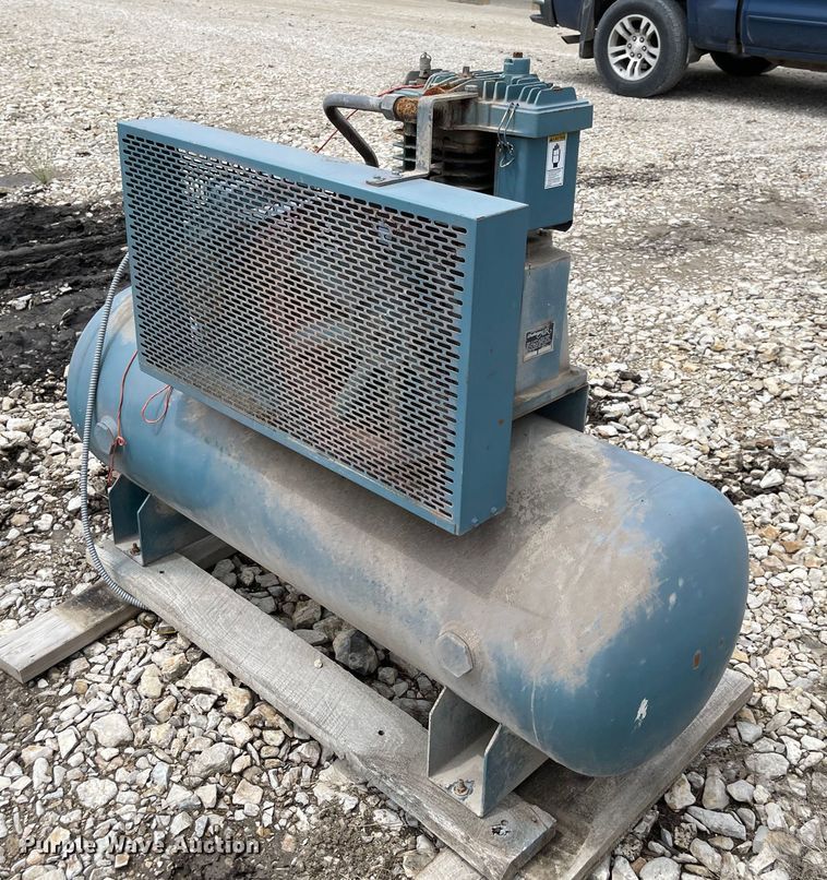 image for item MU9003 Curtis  air compressor