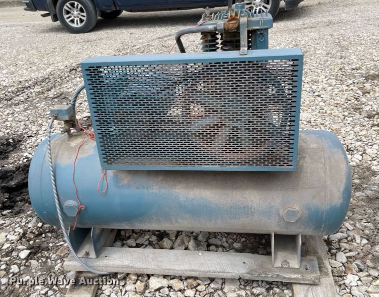 image for item MU9003 Curtis  air compressor