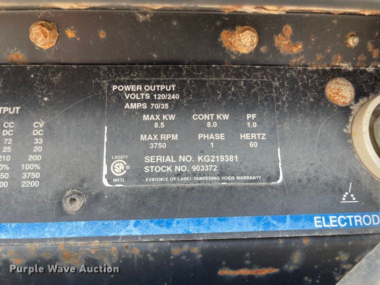 image for item MU9004 Miller Bobcat 225  welder/generator