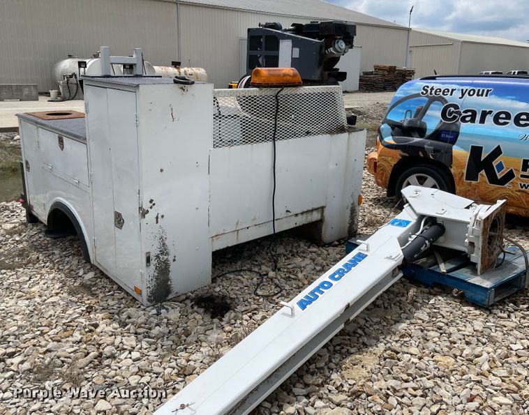 image for item MU9005 Utility bed