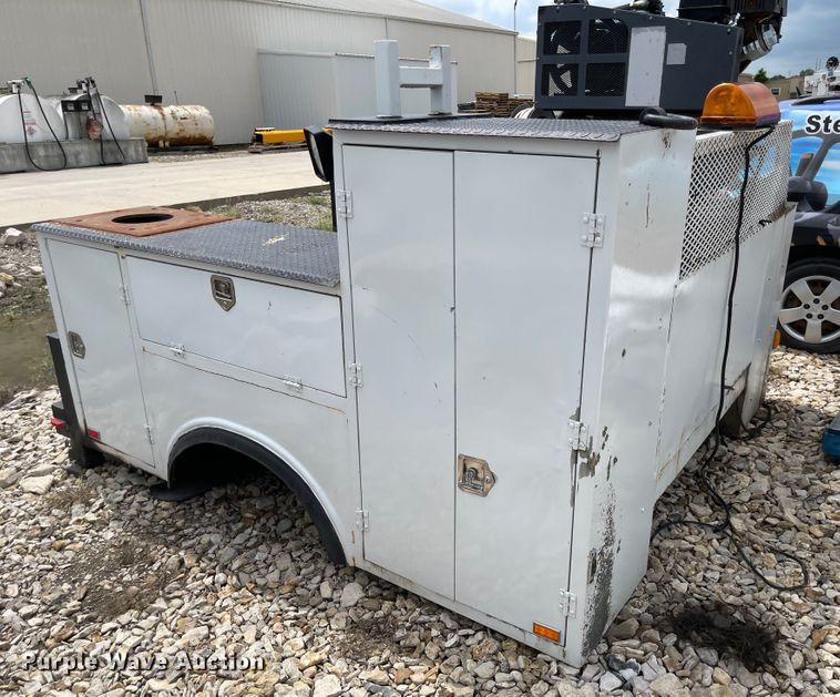 image for item MU9005 Utility bed