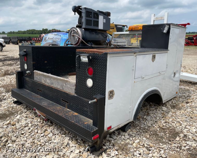 image for item MU9005 Utility bed