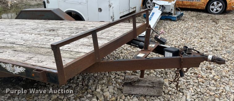 image for item MU9006 2005 H&H  equipment trailer