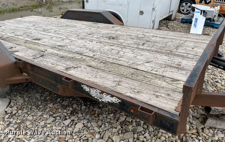 image for item MU9006 2005 H&H  equipment trailer