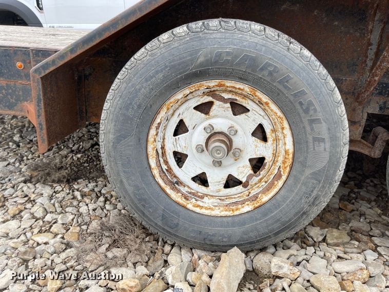 image for item MU9006 2005 H&H  equipment trailer