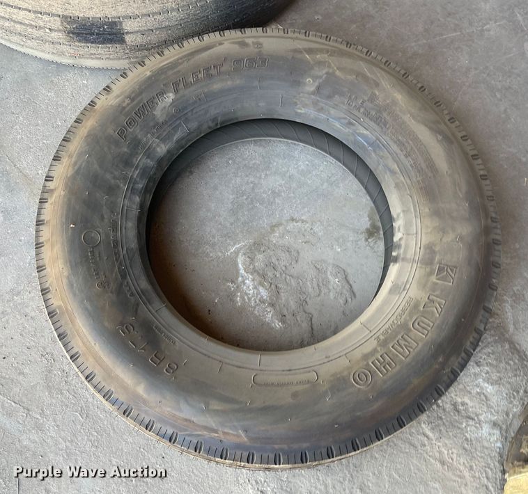 image for item MU9030 Tires