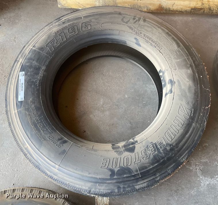 image for item MU9030 Tires