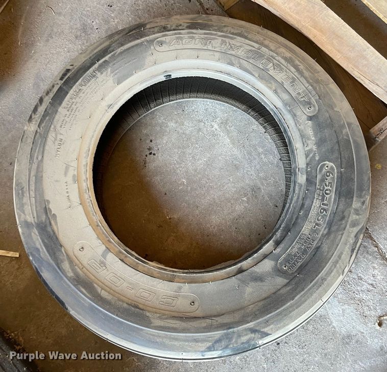 image for item MU9030 Tires