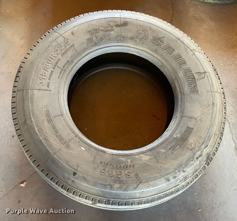 image for item MU9030 Tires