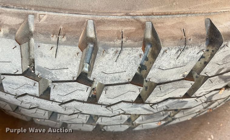 image for item MU9030 Tires