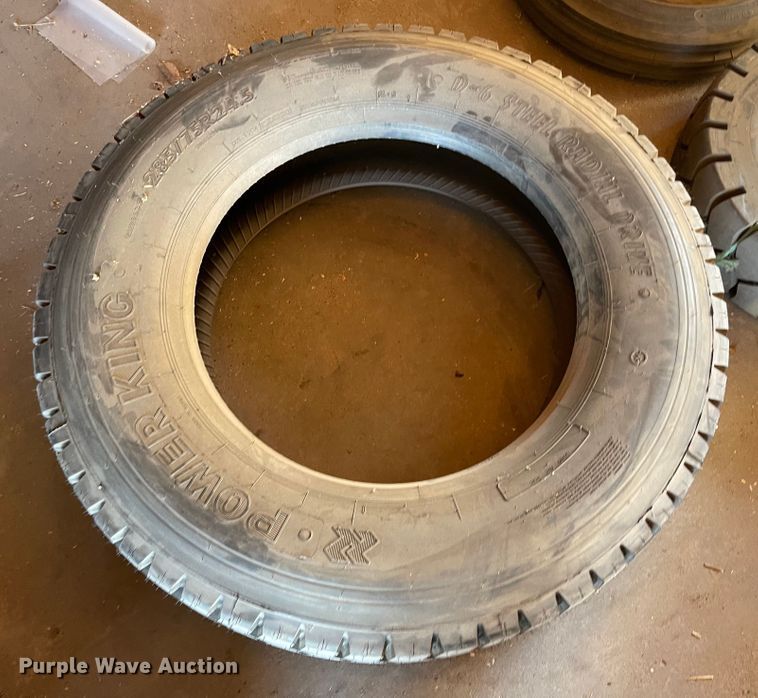 image for item MU9030 Tires