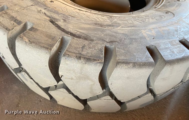 image for item MU9030 Tires