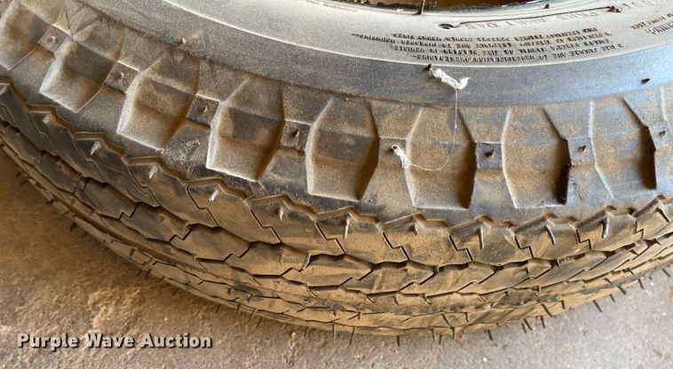 image for item MU9030 Tires