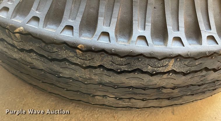 image for item MU9030 Tires