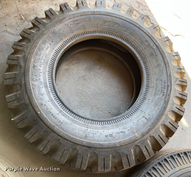 image for item MU9030 Tires