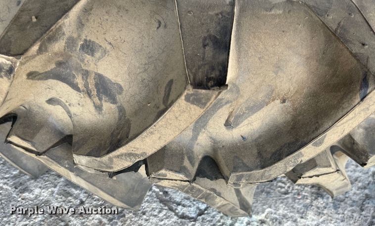 image for item MU9030 Tires