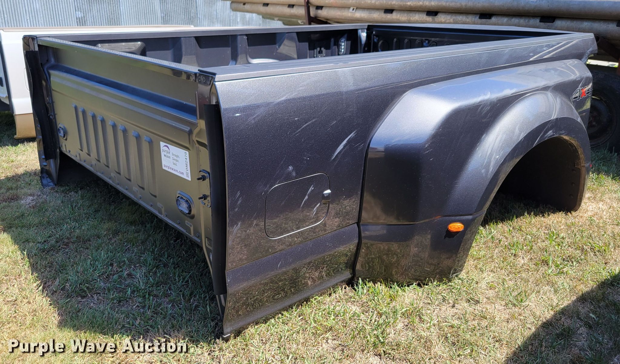 Ford Super Duty pickup truck bed in Wilber, NE Item DM2470 sold Purple Wave