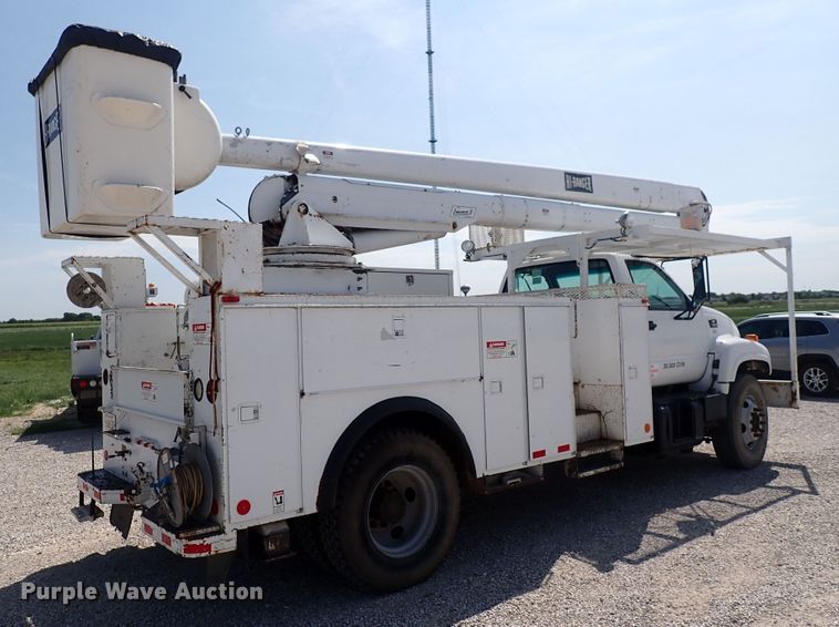 image for item DF5054 1997 Chevrolet C7500  bucket truck
