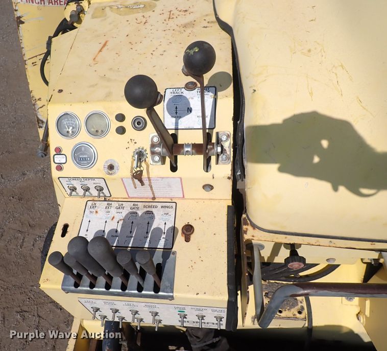 image for item DG2671 Bomag 813RT  paver