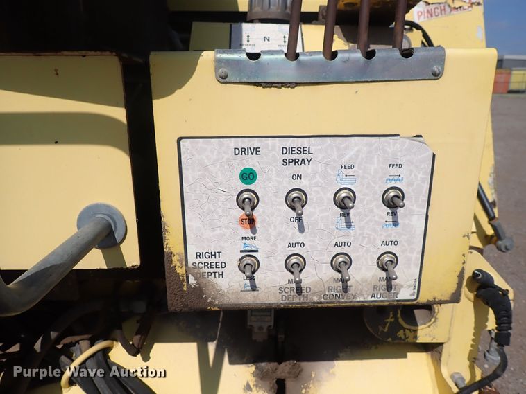 image for item DG2671 Bomag 813RT  paver