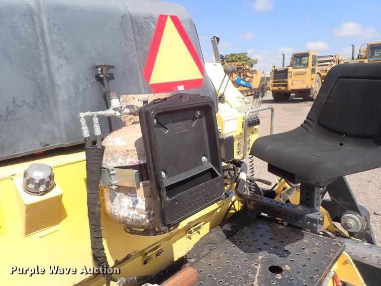 image for item DG2672 Bomag BF815  paver