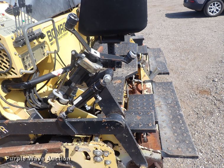 image for item DG2672 Bomag BF815  paver